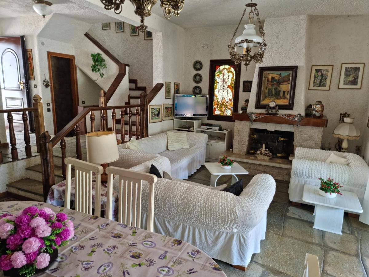 Beachfront Villa 100M From Sea For Up To 10 Guests Siviri Eksteriør billede